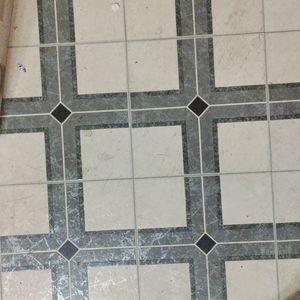 Meet your Posher, Leslie